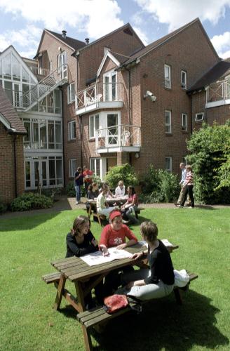 St Clares Oxford - English language courses for adults - student accommodation