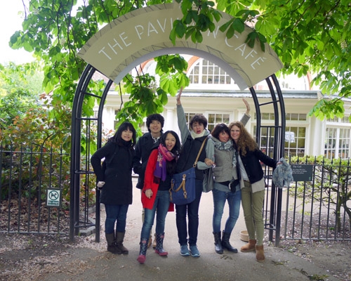 St. Clare's student enjoy lunch in London