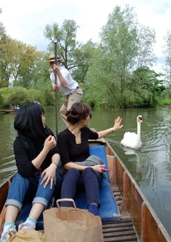 Punting in Oxford - St. Clare's, Oxford