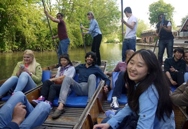 Punting in Oxford - St. Clare's, Oxford