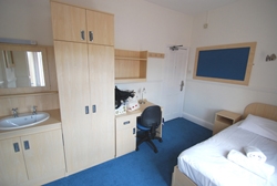 College accommodation for adult English language course students at St Clares Oxford