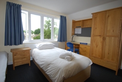 College accommodation for adult English language course students at St Clares Oxford