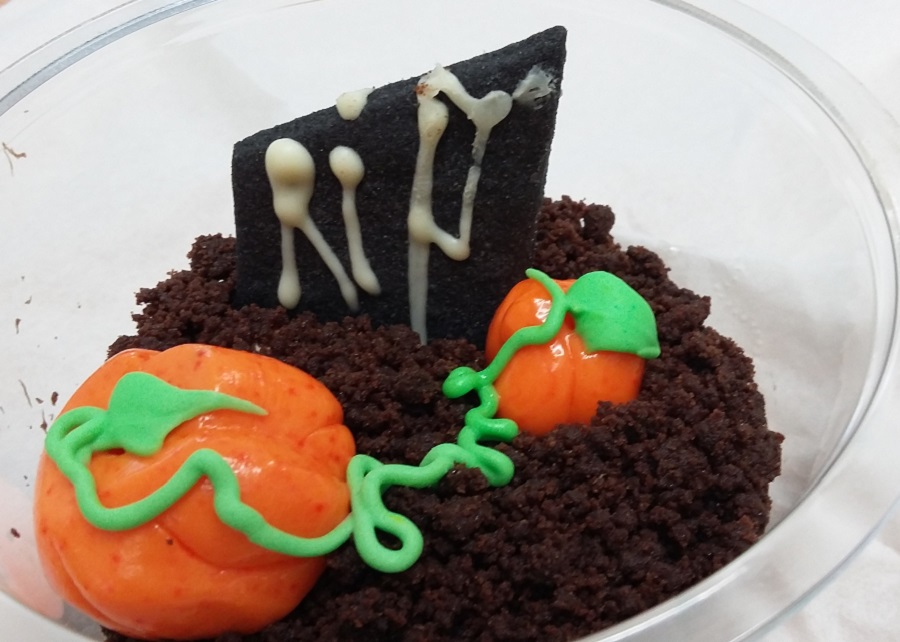 Halloween pumpkin chocolate graves